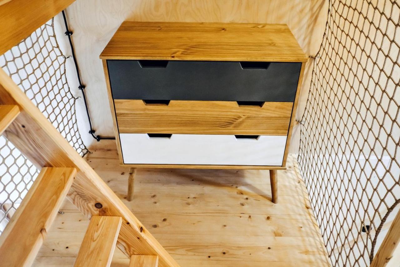 Tri Domky - Tiny Houses Depoltice Exteriör bild